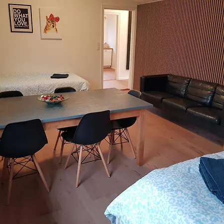 In - 500 M From Legohouse بيلوند